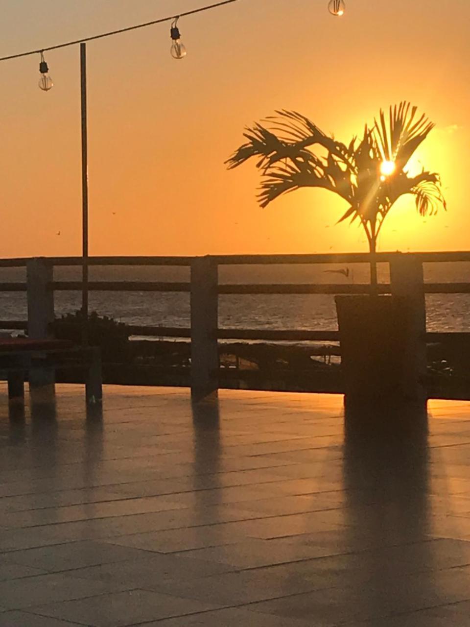 Hotel Palmera Beach Cartagena Exteriör bild