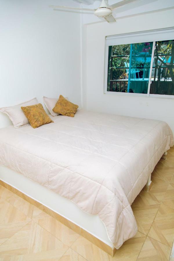 Hotel Palmera Beach Cartagena Exteriör bild