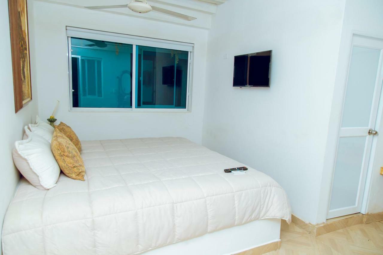Hotel Palmera Beach Cartagena Exteriör bild